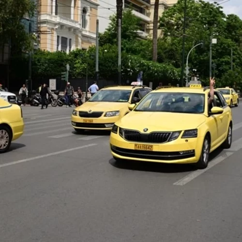 Χωρίς ταξί σήμερα η Αθήνα – Συγκέντρωση το απόγευμα στη λεωφόρο Αθηνών