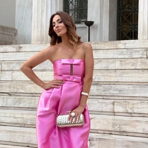 Άννα Ανεμομύλου "Η μόδα είναι μία καθημερινή παράσταση: κάθε μέρα "φορώ" τον ρόλο που θέλω να ζήσω, ανάλογα με τη διάθεσή μου"