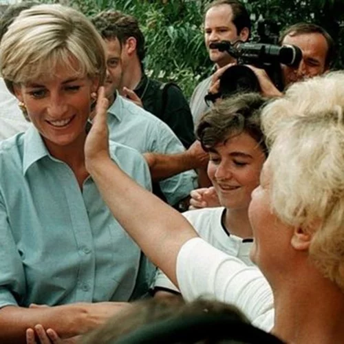 Η νύχτα που σκοτώθηκε η Νταϊάνα: Στις 31 Αυγούστου του 1997 πέθανε η πιο διάσημη γυναίκα στον κόσμο