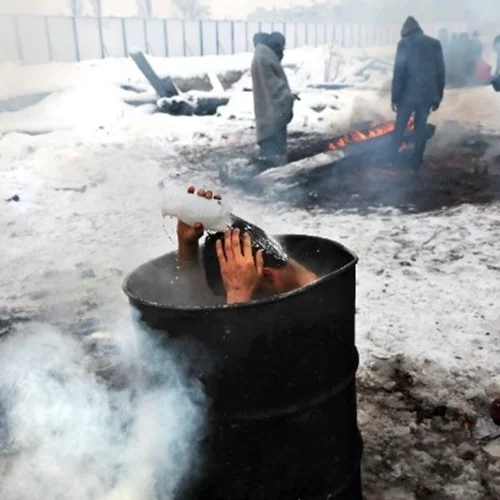 "Το Άλλο Μισό" | Η διαδρομή ενός φωτορεπόρτερ για 15 χρόνια στα άκρα