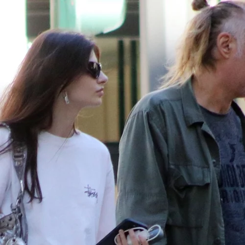 Κωνσταντίνα Πλιάτσικα | Η σπάνια εμφάνιση της κόρης του Φίλιππου Πλιάτσικα - Με leather και κρόσια