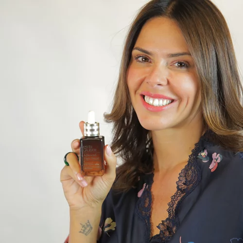 Beauty o' Clock | Η Έλενα Γαλύφα μάς μυεί στην καθημερινή skincare ρουτίνα της