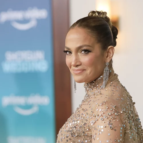 J. Lo μου και ψέματα λες και botox κάνεις