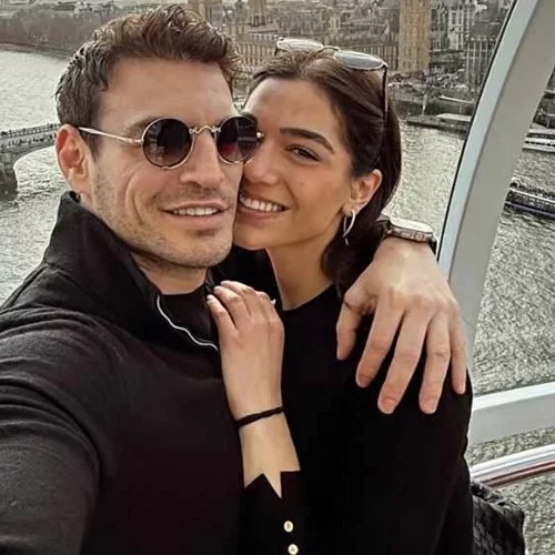 Μελίνα Νικολαΐδη & Δημήτρης Φιντιρίκος full in love στο Λονδίνο | Τα νέα τρυφερά στιγμιότυπα