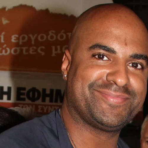 Ησαΐας Ματιάμπα | Λύγισε μιλώντας για τον πατέρα του που "έφυγε" από τη ζωή