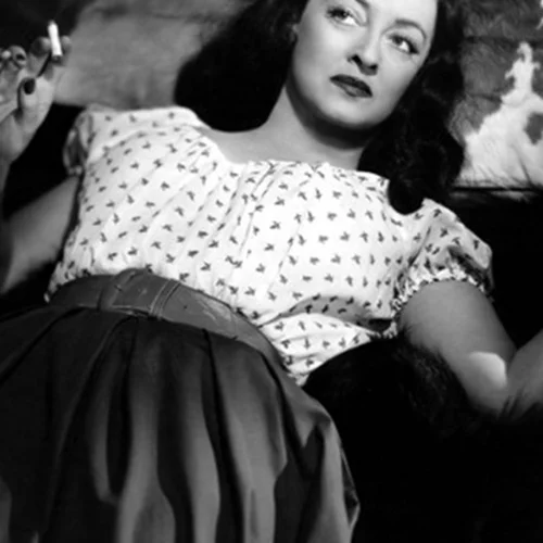 "Επιβίωσα γιατί ήμουν η σκληρότερη όλων"| Betty Davis, μια ασυμβίβαστη και δύσκολη γυναίκα