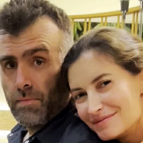 Η Μάρα Δαρμουσλή αποκάλυψε το φύλο του μωρού που περιμένει (vid)