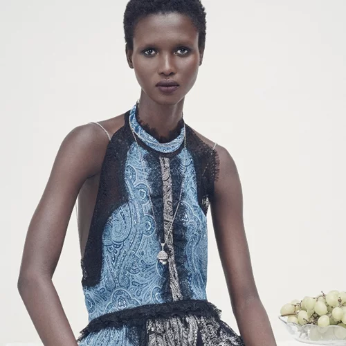 Η καμπάνια της SS22 Woman Studio Collection του Zara τιμά τη δύναμη της θηλυκότητας