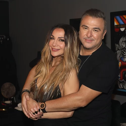 Η αποκάλυψη του Αντώνη Ρέμου για τη Δέσποινα Βανδή | "Δίνει μεγάλο αγώνα στα προσωπικά της"