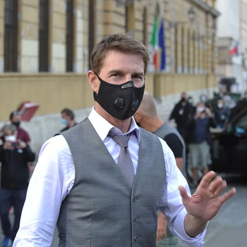Σε καραντίνα ο Tom Cruise | Θετικά στον κορονοϊό 14 άτομα από τα γυρίσματα του "Mission:Ιmpossible 7"