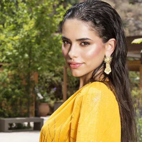 "Sunkissed glow" | Όλα τα προϊόντα για ένα θεΐκό bronzed μακιγιάζ φέτος το καλοκαίρι