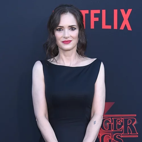 Winona Ryder | Από λαμπερή ενζενί σε διαταραγμένη κλεπτομανή