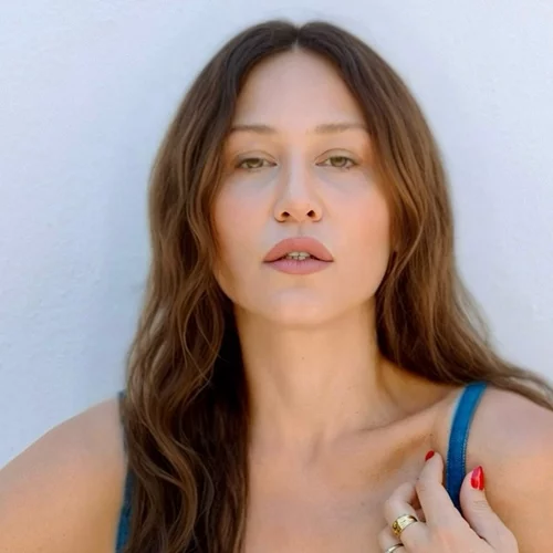 Δείτε το νέο τατουάζ της Πηνελόπης Αναστασοπούλου | Είναι ιδιαίτερο και πολύχρωμο