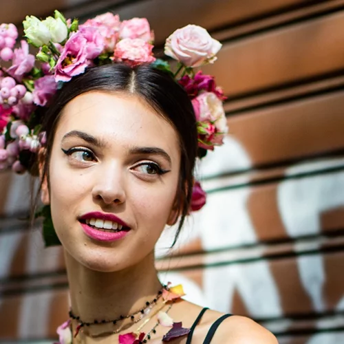 Φλοράλ και άκρως θηλυκά | Αυτά είναι τα ωραιότερα αρώματα της φετινής άνοιξης