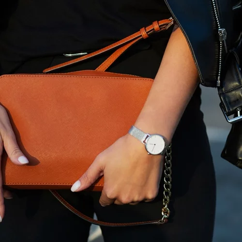 Μπήκε ο Οκτώβριος | 10 μανικιούρ για να βρεις τι θα κάνεις αυτόν το μήνα στα νύχια σου