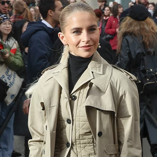 Οι 5 midi φούστες από τη Marks & Spencer που θα φοράς τους επόμενους μήνες