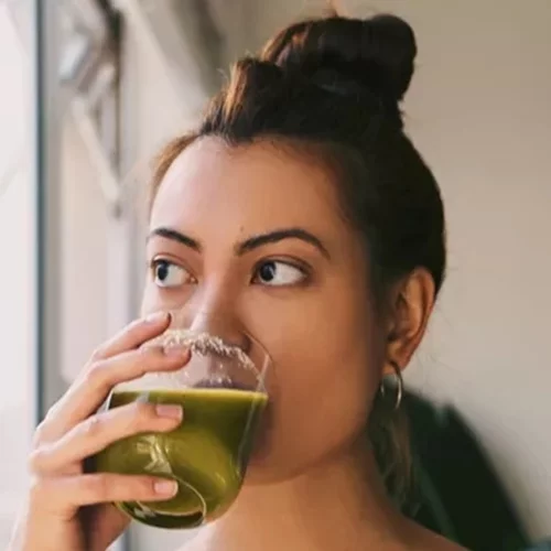 Αποτοξίνωση | 10 διαιτολόγοι προτείνουν ροφήματα και detox tips