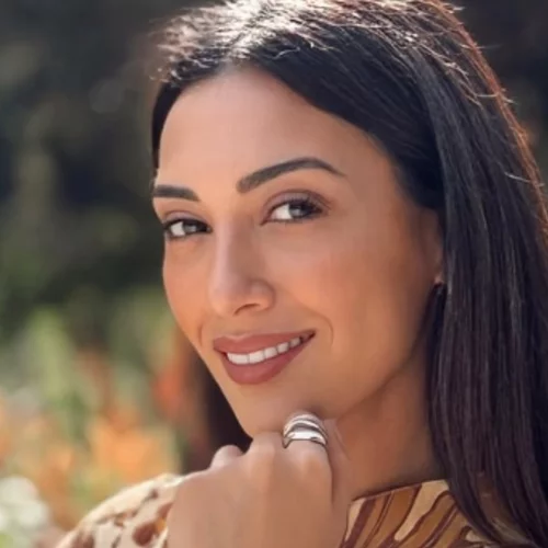 Ευγενία Σαμαρά | Τα "marshmallow nails" της είναι η πιο κομψή πρόταση στο μανικιούρ τώρα