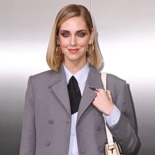 Η Chiara Ferragni φόρεσε το χρώμα κραγιόν που ανήκει στις top τάσεις του φθινοπώρου