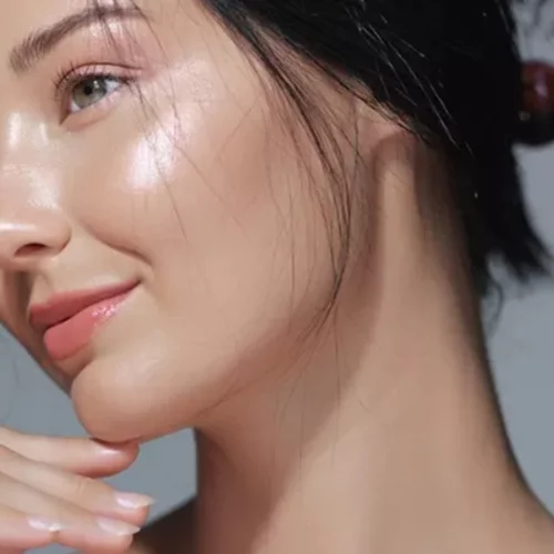 5 πολυτελείς κρέμες προσώπου που αντιστρέφουν τη γήρανση