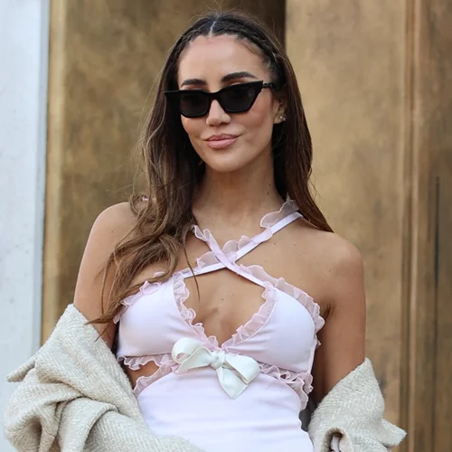 Τι να φορέσω σε έναν ανοιξιάτικο γάμο; | Η διάσημη TikToker που προτείνει τα πιο κομψά looks