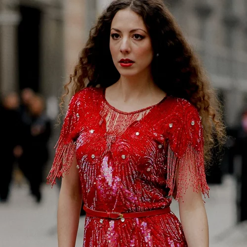 Τι να φορέσεις ως καλεσμένη σ' έναν ανοιξιάτικο γάμο