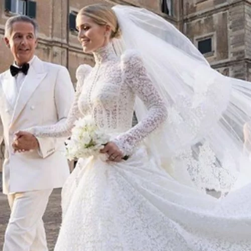 Οι ωραιότερες διάσημες νύφες του 2021