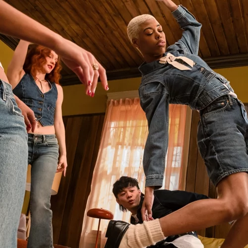 Μια ζωή γεμάτη πάθος | Η νέα καμπάνια της Levi's ® μας ωθεί να σπάσουμε το καλούπι και να αναλάβουμε δράση