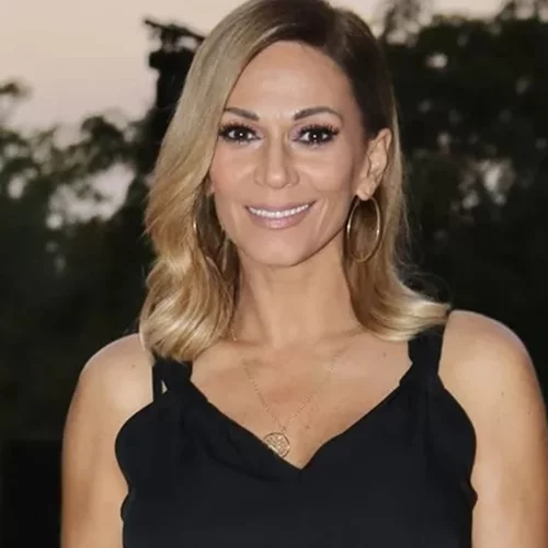 Το κορμί θέλει θυσίες - Και η Έλλη Κοκκίνου θυσίασε το πιο τραγανό guilty pleasure