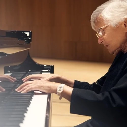 Η πιανίστρια Ruth Slenczynska θα κυκλοφορήσει νέο άλμπουμ σε ηλικία 97 ετών