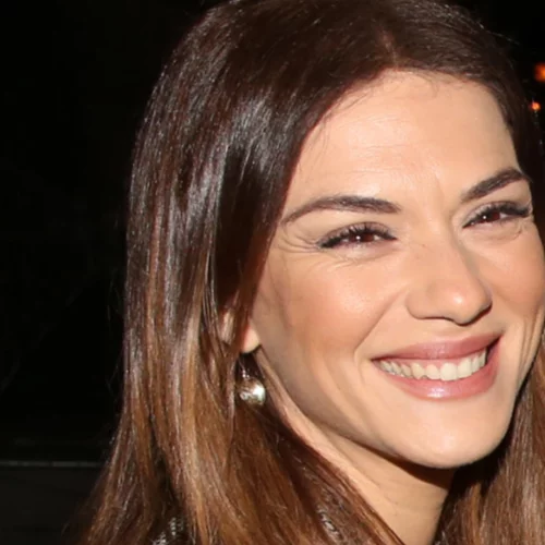 Η Βάσω Λασκαράκη κουρεύτηκε | Δες το νέο της look