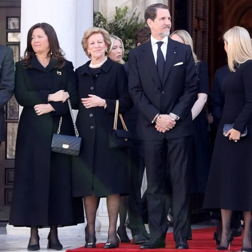 Μνημόσυνο τέως βασιλιά Κωνσταντίνου: Ποιοι θα δώσουν το παρών - Το γεύμα μετά τη λιτή τελετή στο Τατόι