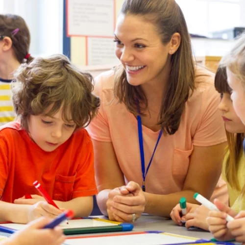 Μια δασκάλα αποκαλύπτει στο TikTok το μεγαλύτερο λάθος που είδε τους γονείς να κάνουν με τα παιδιά τους