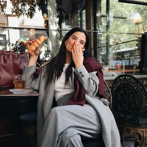 Χριστίνα Μπόμπα | Τα 3 πράγματα που θέλει να κάνει οπωσδήποτε κάθε μέρα