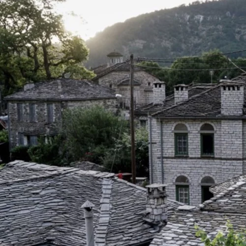 Tριήμερο 28ης Οκτωβρίου | Θα "βουλιάξουν" Ζαγοροχώρια, Πήλιο, λίμνη Πλαστήρα και Κρήτη