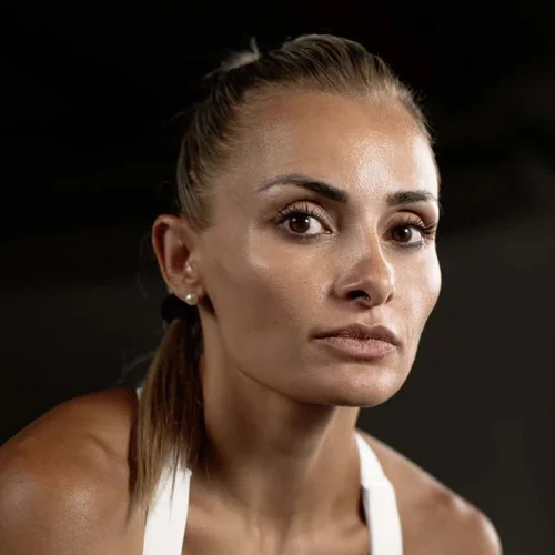 Βασιλική Μιλλούση | Ο έξυπνος τρόπος να αθλείται όταν δεν προλαβαίνει να πάει στο γυμναστήριο