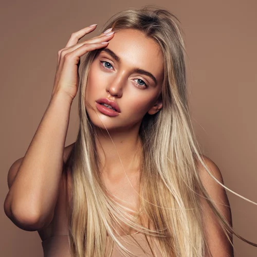 Δες τι συμβαίνει όταν αφήνεις τη μάσκα μαλλιών στα μαλλιά σου πολλές ώρες