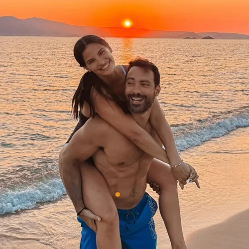 Η Χριστίνα Μπόμπα νιώθει η πιο τυχερή γυναίκα του κόσμου με τον Σάκη Τανιμανίδη | "Πάντα και για πάντα ερωτευμένη μαζί σου"