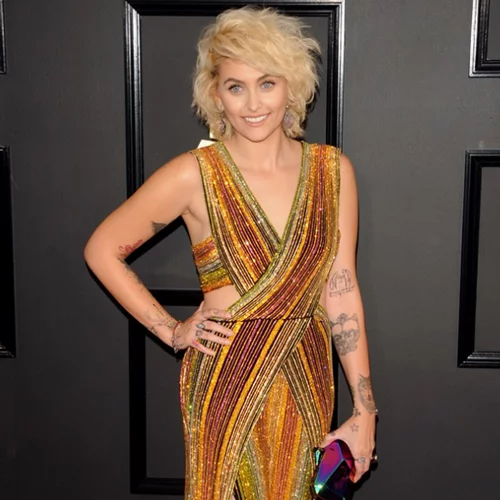 Paris Jackson | Η τρυφερή αφιέρωση στη νονά της, Elizabeth Taylor.