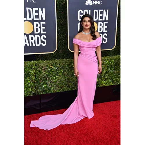 Το βίντεο από το Wimbledon που "καίει" την Priyanka Chopra