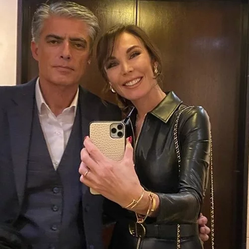 Τατιάνα Στεφανίδου – Νίκος Ευαγγελάτος | Βραδινή έξοδος για δύο