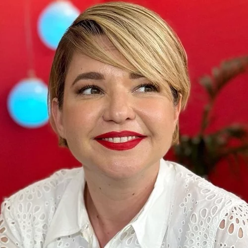 Η Νάντια Κοντογεώργη έγινε καστανή | Η τεράστια αλλαγή στην εμφάνισή της