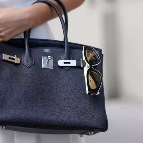 Peach Bellini Mani | Το μανικιούρ που θα λατρέψετε το καλοκαίρι αντλεί έμπνευση από το αγαπημένο δροσερό cocktail