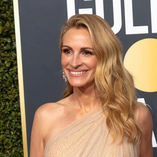 Julia Roberts | Το γλυκό μήνυμα για τα γενέθλια της ανιψιάς της, Emma Roberts