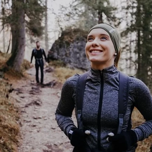 Τι είναι το coolcation που απειλεί τον τουρισμό στα ελληνικά νησιά;