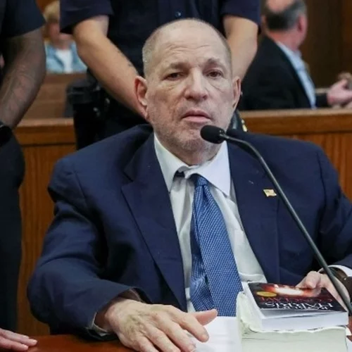 Ο Harvey Weinstein εισήχθη εσπευσμένα σε νοσοκομείο