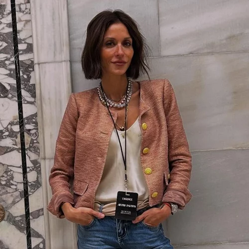 Σοφία Καρβέλα | Το τρυφερό μήνυμα για τη συναυλία της Άννας Βίσση | "Είμαι υπερήφανη για εσένα μαμά"