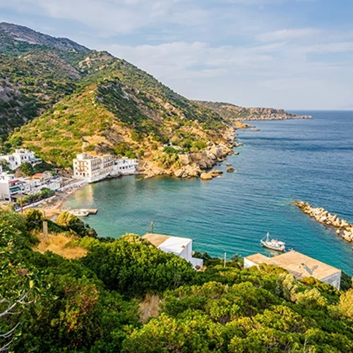 Στην Ικαρία κρύβεται το μυστικό της καλοπέρασης και της μακροζωίας