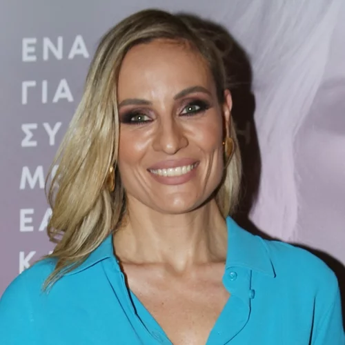 Η πρώτη φωτογραφία της Ελεωνόρας Μελέτη από το Ευρωκοινοβούλιο μας δίνει το απαραίτητο inspo για τα office looks της σεζόν