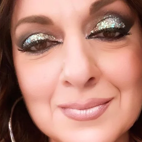 Σοφία Μουτίδου | Η φωτογραφία με γκρίζα ρίζα που λάτρεψαν οι fans της